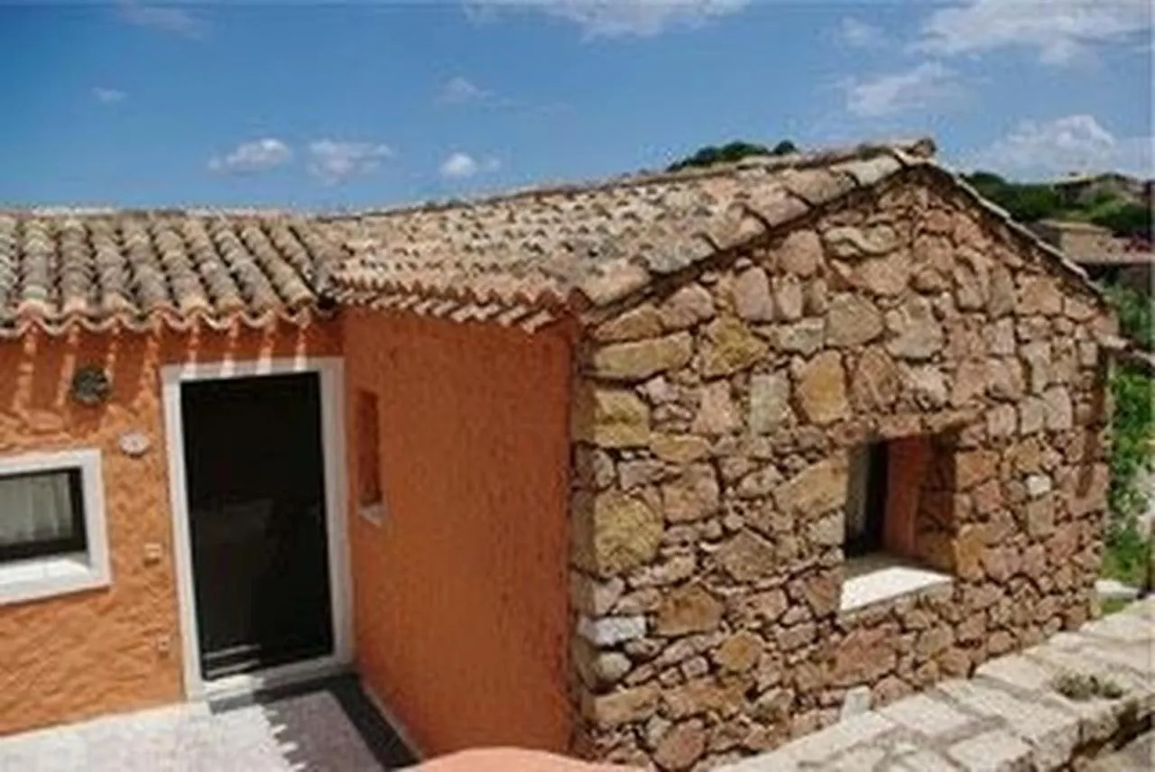 Seaside Apartment Baja Sardinia 6Pl July 150 M From Smeraldo Beach Itália